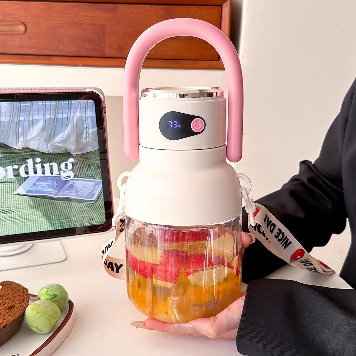 Portable Electric Juicer Cup