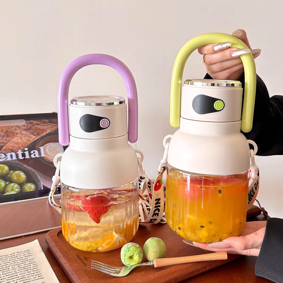 Portable Electric Juicer Cup